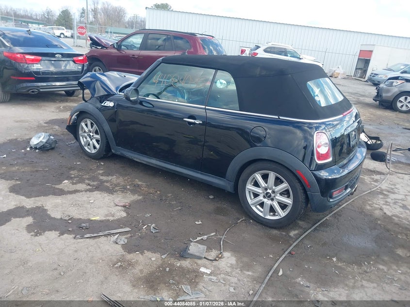 2015 MINI CONVERTIBLE auction photo 3