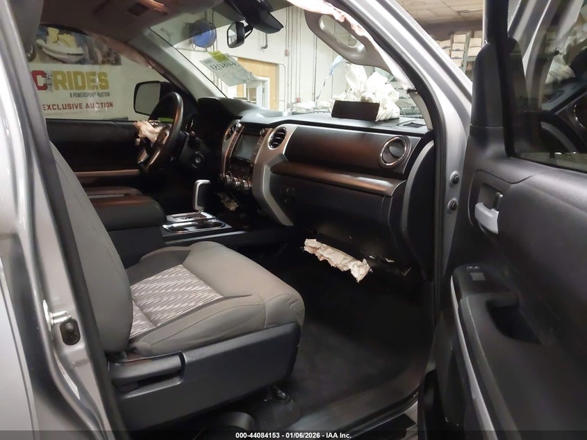 2018 Toyota Tundra Sr5 5.7L V8