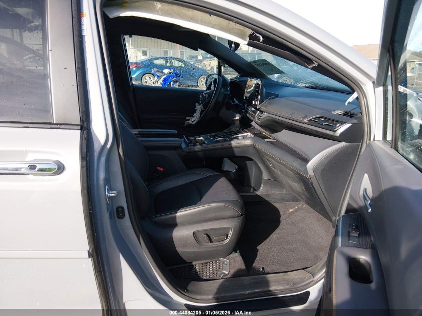 2024 Toyota Sienna Woodland Edition