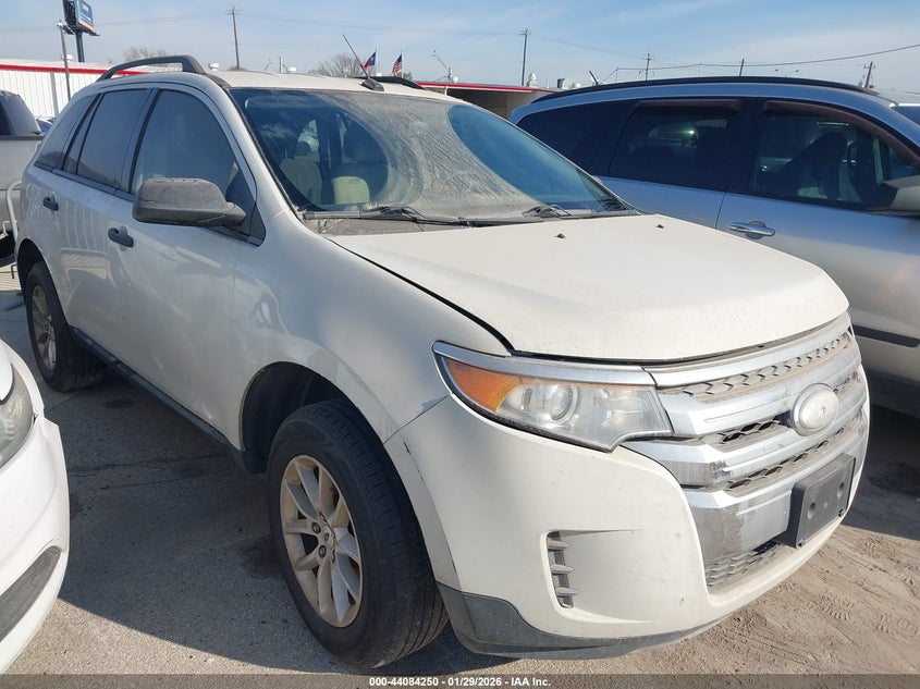 Vin: 2fmdk3gc4dba90153, lot: 44580103, ford edge se 20131