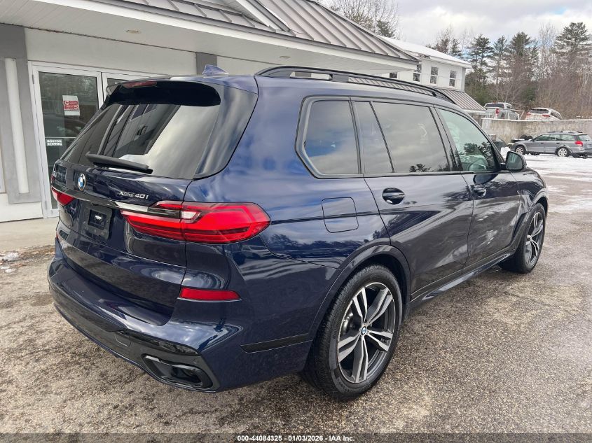 2022 BMW X7 - 5UXCW2C06N9J79973
