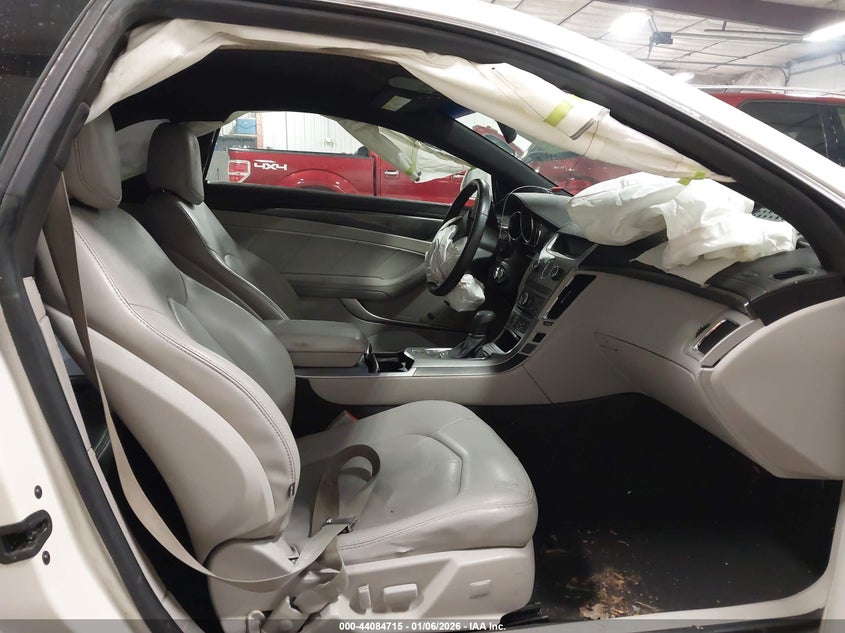 2012 Cadillac Cts 3.6 Cts Standard white Lot 111044084715 Vin 1G6DC1E38C0151502