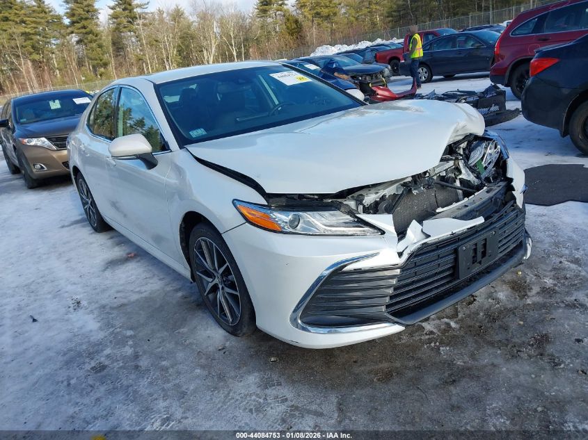 2022 Toyota Camry Xle Awd