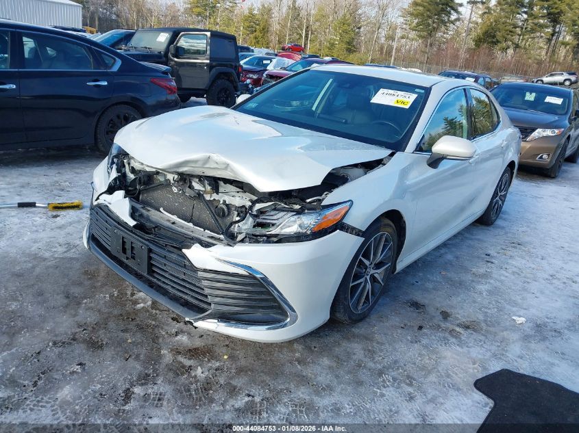 2022 Toyota Camry Xle Awd