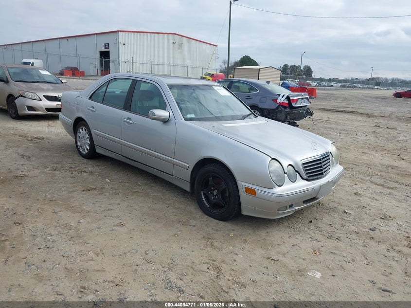 WDBJF65J5YB147534 2000 Mercedes-Benz E 320 auction photo 1