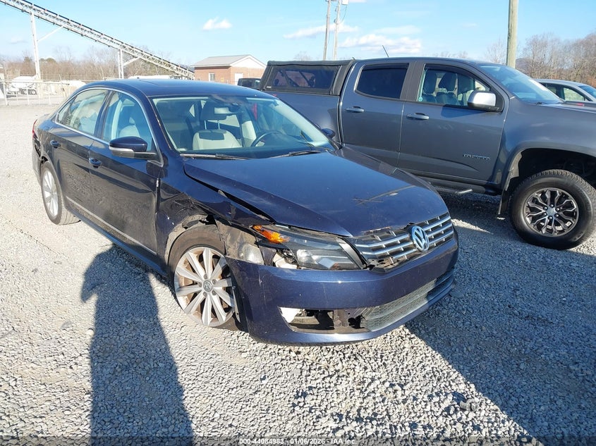 1VWCP7A32DC077738 2013 Volkswagen Passat 2.5L Sel auction photo 1