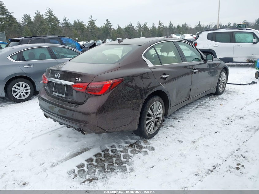 2018 Infiniti Q50 3.0T Luxe
