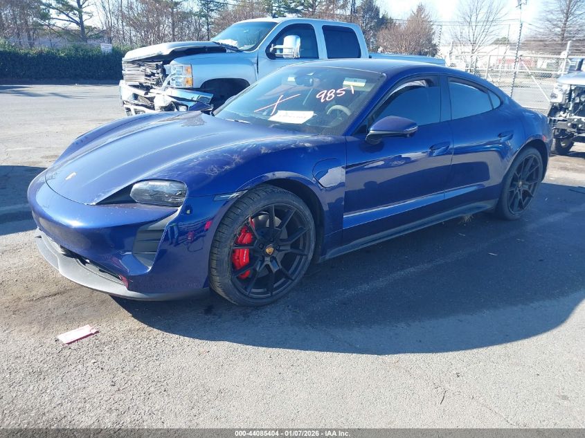 2022 Porsche Taycan Gts