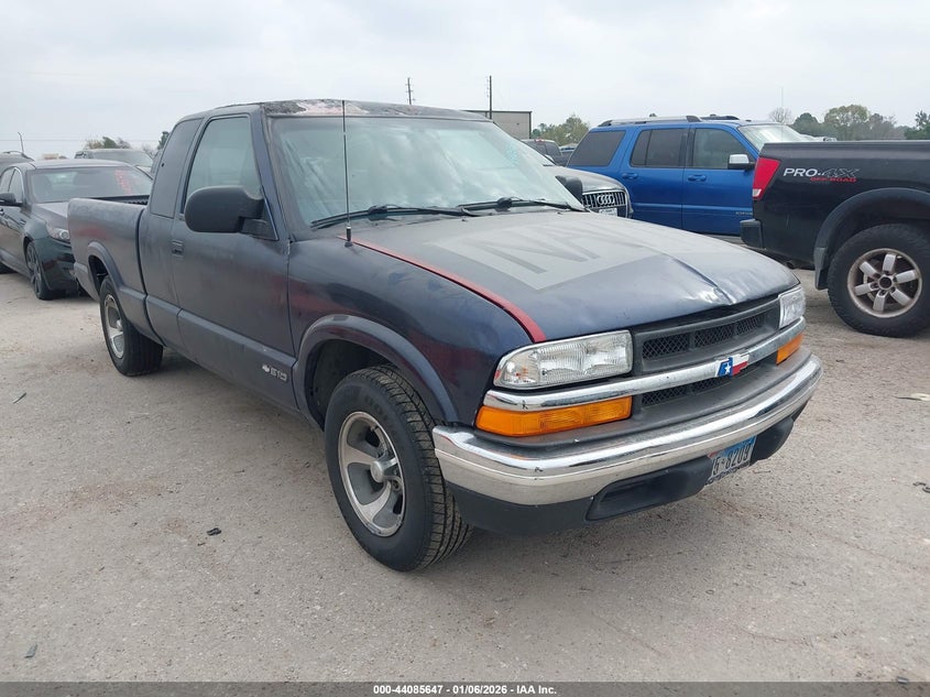 1GCCS19H038261396 2003 Chevrolet S-10 Ls auction photo 1