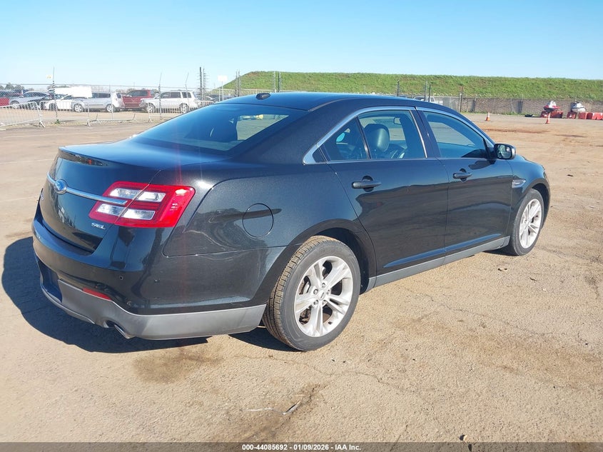 2013 Ford Taurus Sel