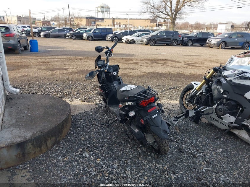 VIN: LLPTGLHE2R1070446 2024 TRANS PRO MOPED JJ200T-4