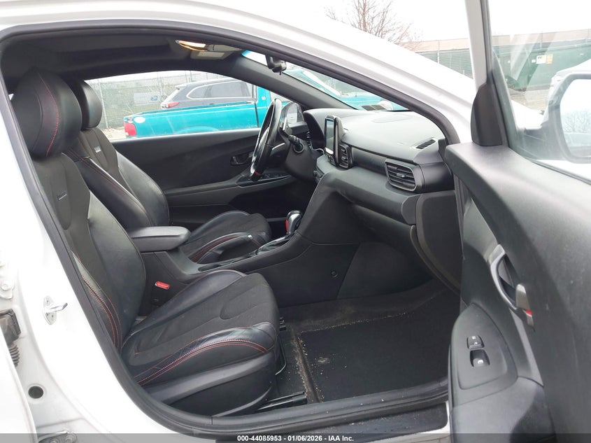 2021 Hyundai Veloster 2.0 Premium