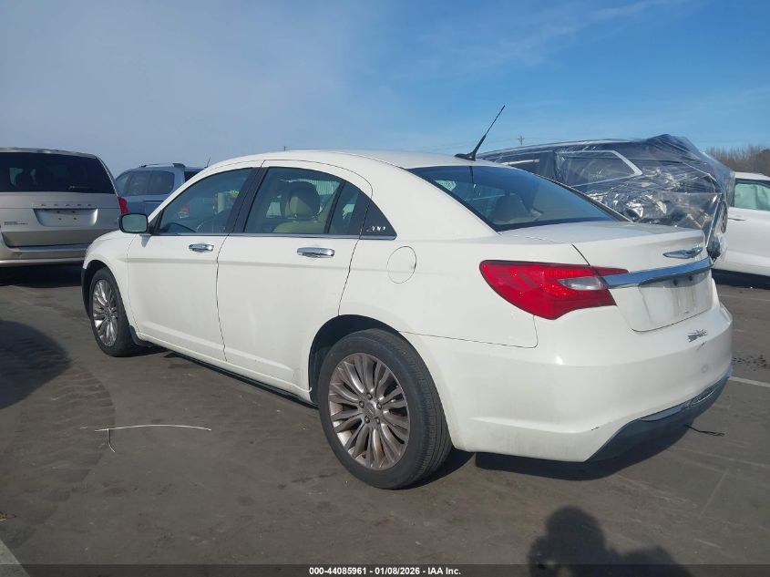 2011 Chrysler 200 Limited