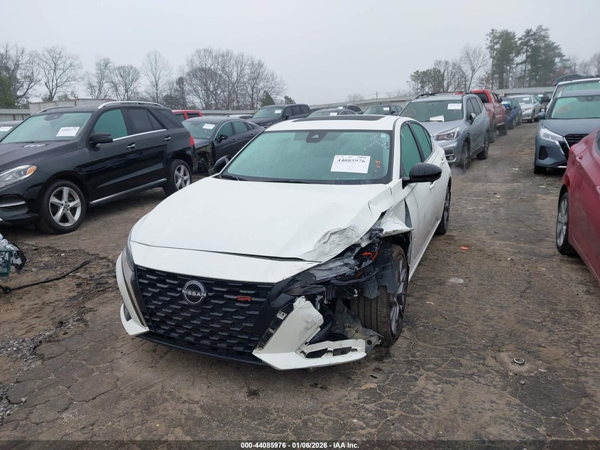 2024 Nissan Altima Sr Vc-Turbo Fwd