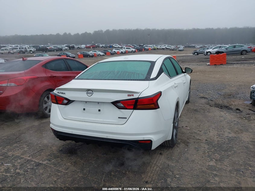 2024 Nissan Altima Sr Vc-Turbo Fwd