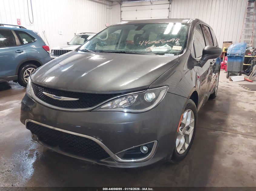 2019 Chrysler Pacifica Touring Plus