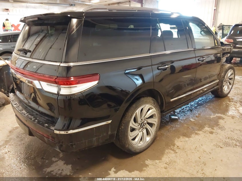 2024 Lincoln Navigator Premiere