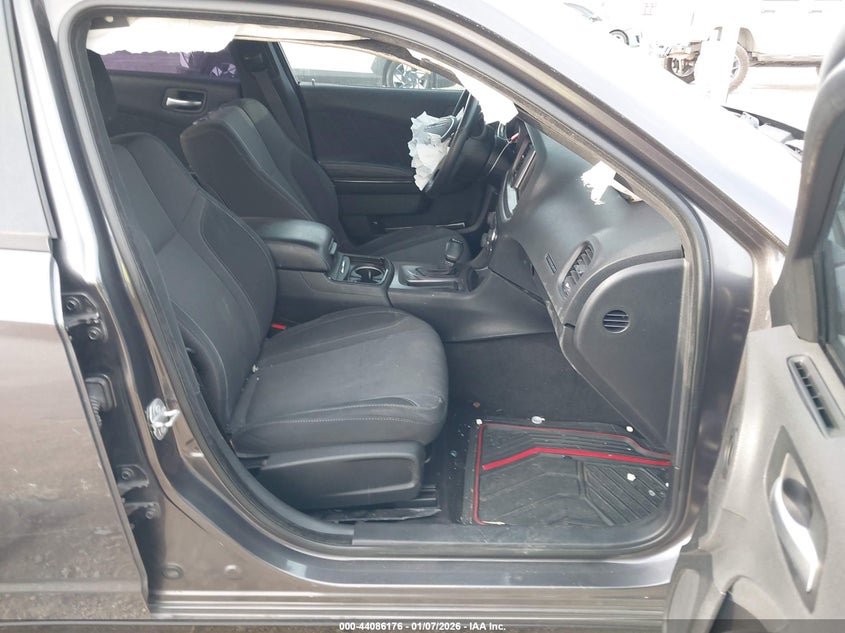 2016 Dodge Charger Sxt