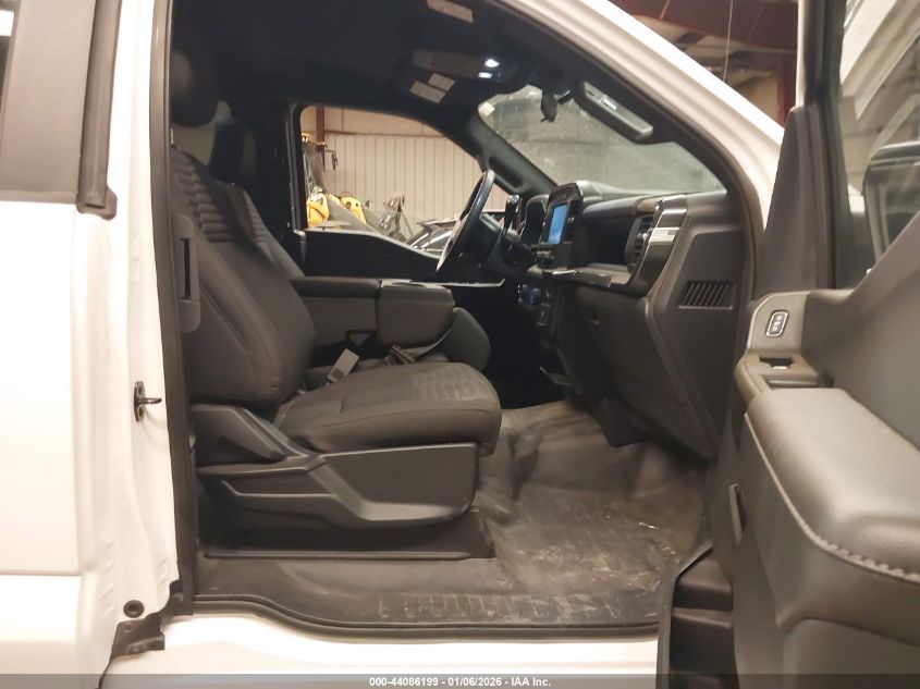 2022 Ford F-150 - 1FTFX1E88NKE83663