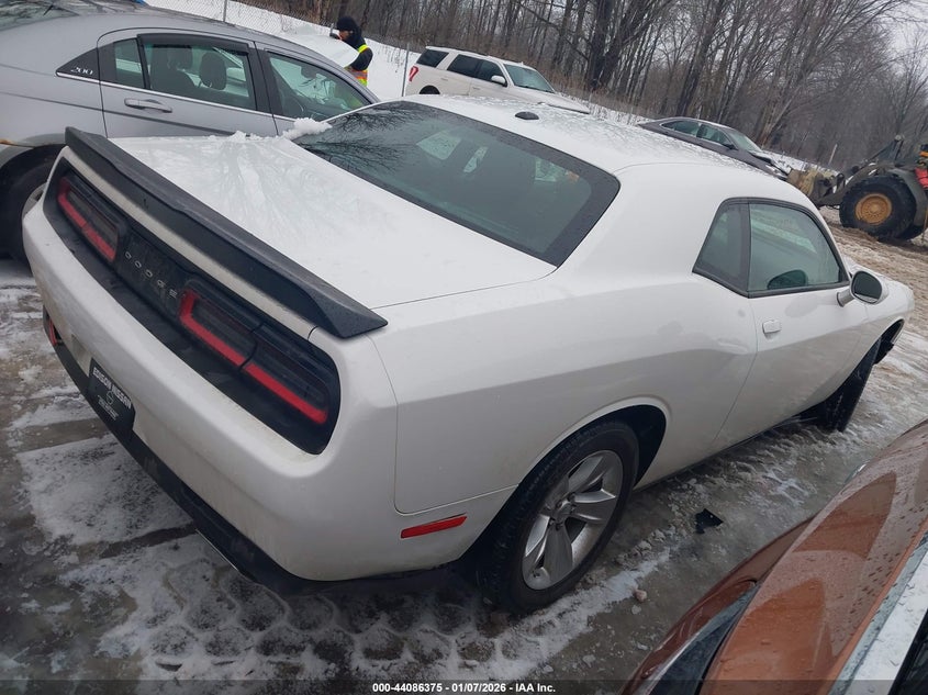 2023 Dodge Challenger Sxt
