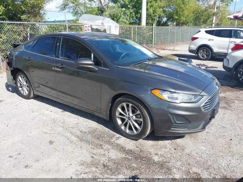 3FA6P0HD1LR135916 2020 Ford Fusion Se auction photo 1