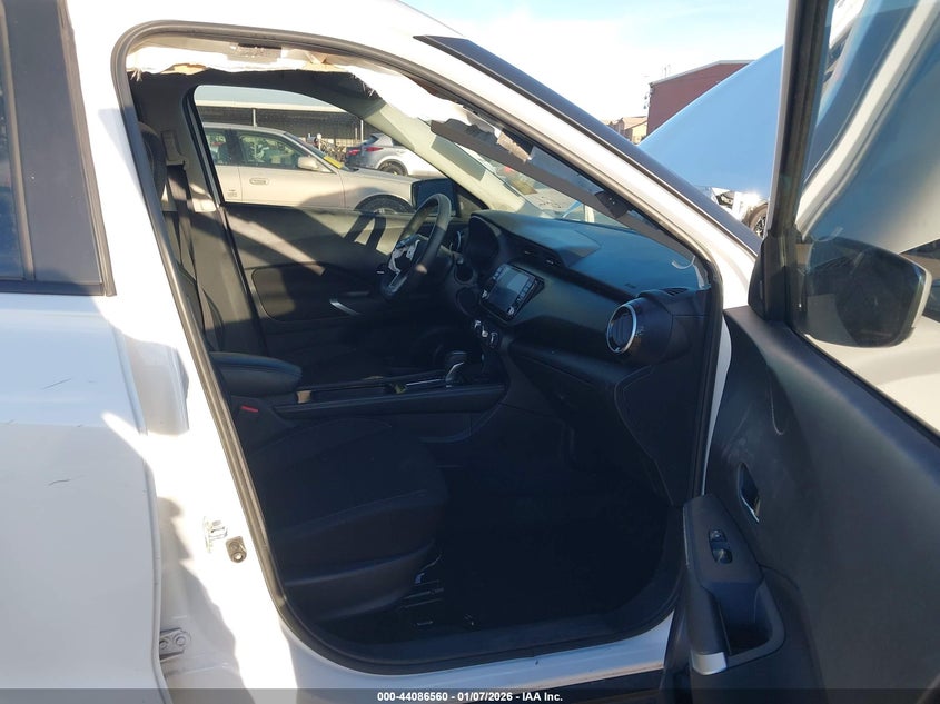 2023 Nissan Kicks Sv Xtronic Cvt