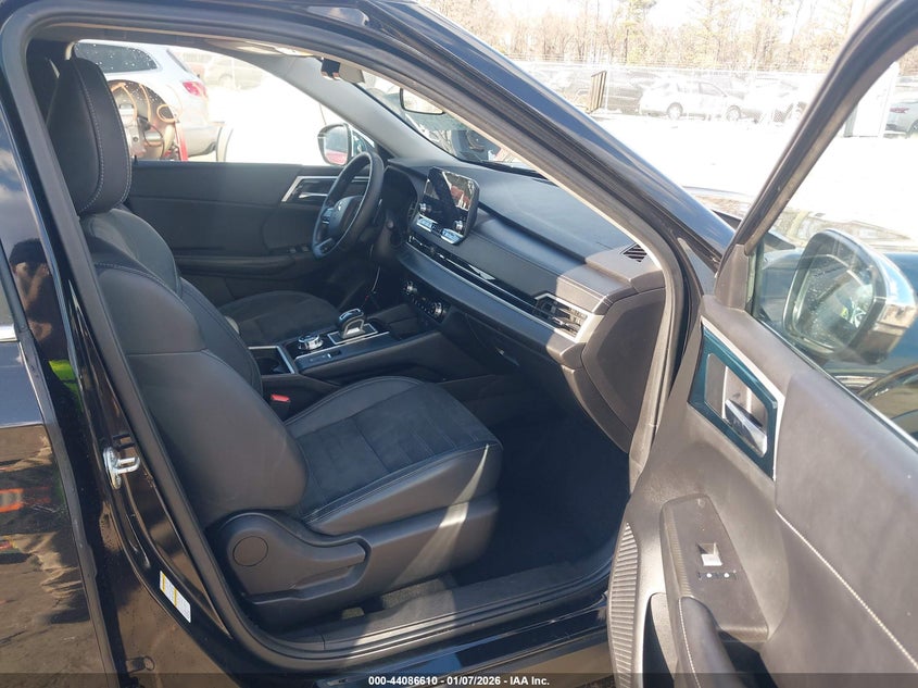 2022 Mitsubishi Outlander Black Edition S-Awc/Se 2.5 S-Awc/Se Launch Edition S-Awc