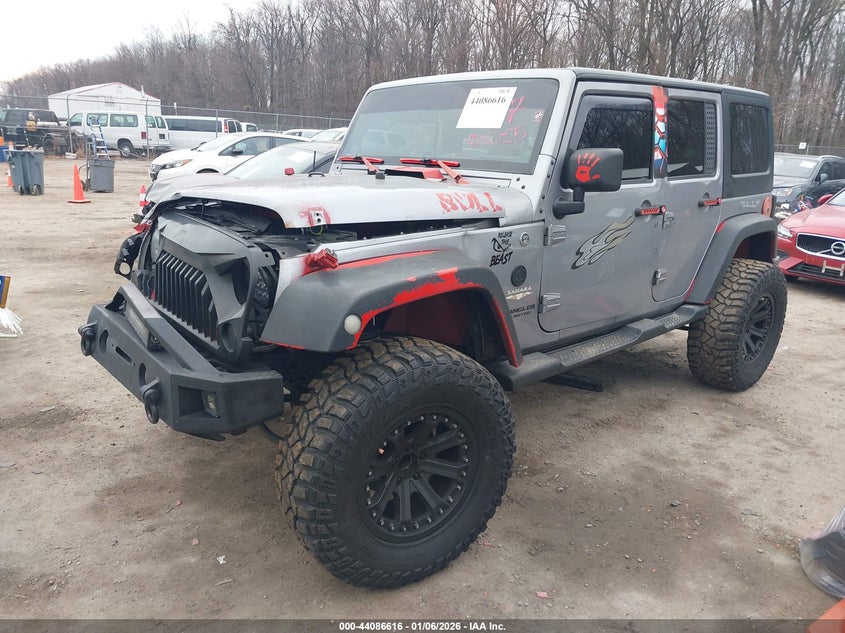 2013 Jeep Wrangler Unlimited Sahara