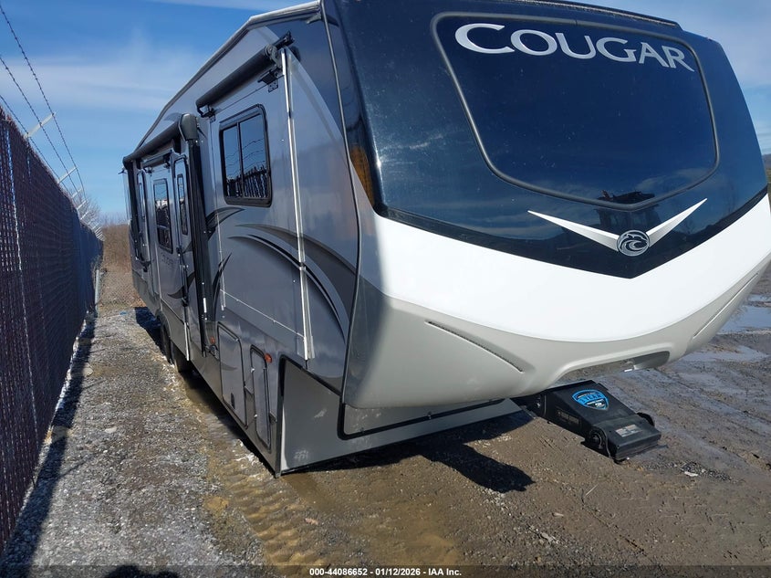 4YDFCGS21N2502677 KEYSTONE COUGAR Photo 1