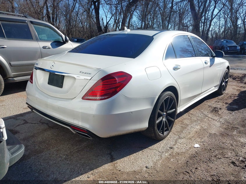 2015 Mercedes-Benz S 550 4Matic