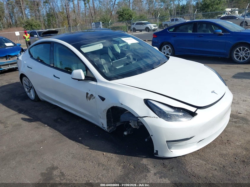 5YJ3E1EB2MF101000 2021 Tesla Model 3 Long Range Dual Motor All-Wheel Drive auction photo 1
