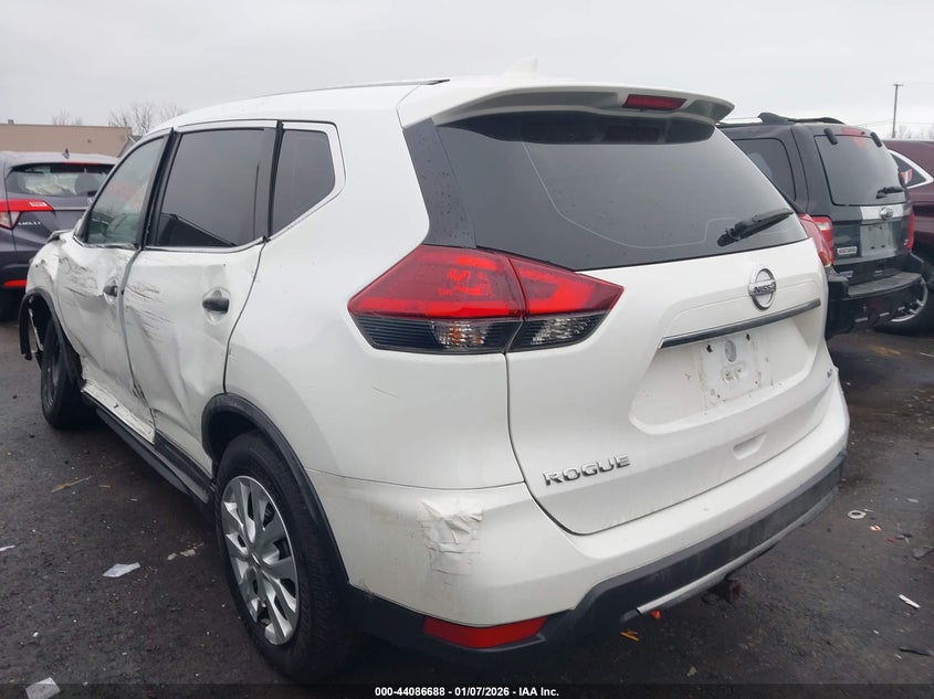 2018 Nissan Rogue S