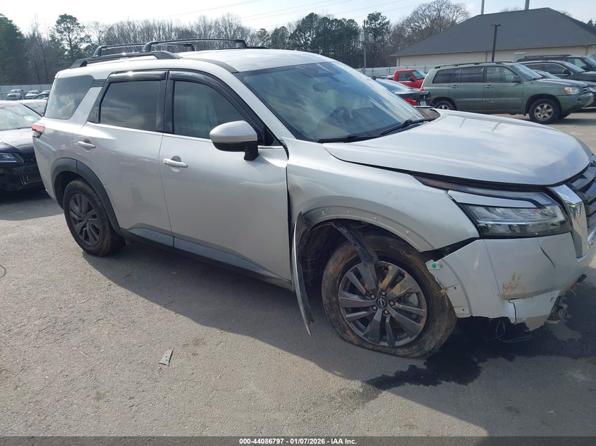 2022 Nissan Pathfinder Sv 4Wd