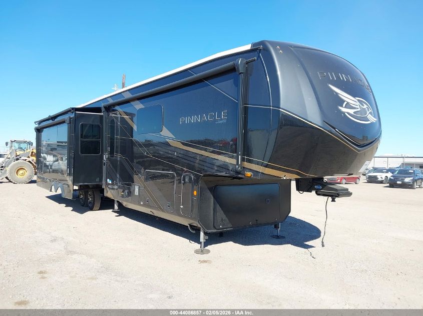 2025 Jayco Pinnacle