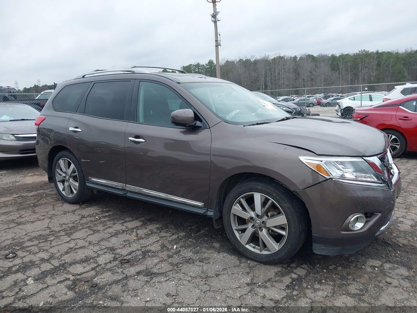 2015 Nissan Pathfinder Platinum