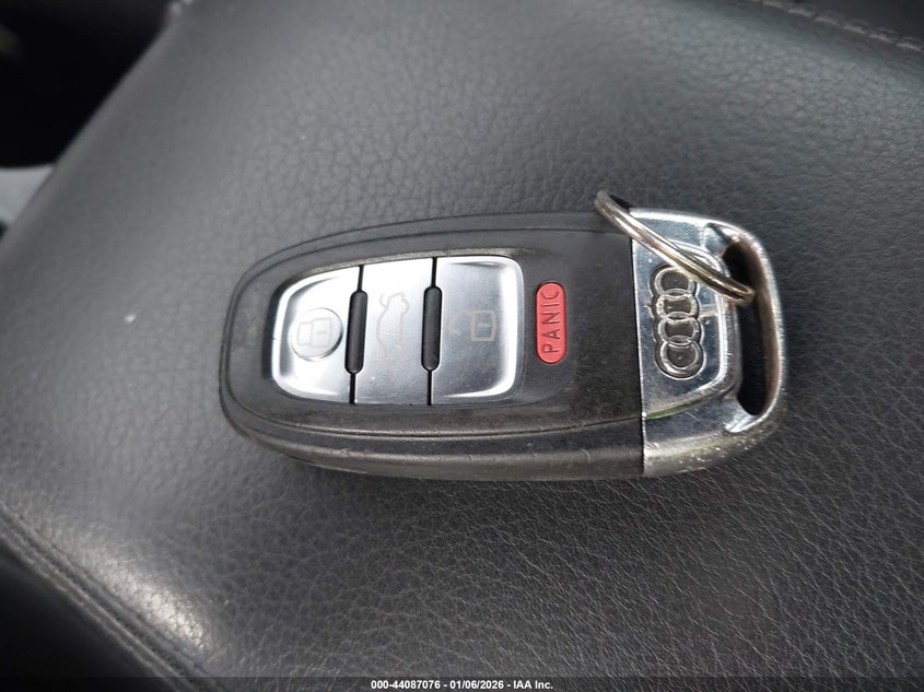 2014 Audi A4 2.0T Premium VIN: WAUAFAFL1EN019402 Lot: 44087076