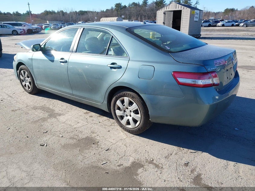 2010 Toyota Camry Le