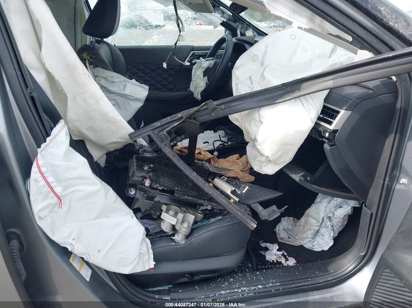 2023 Mitsubishi Outlander Sel 2.5 S-Awc