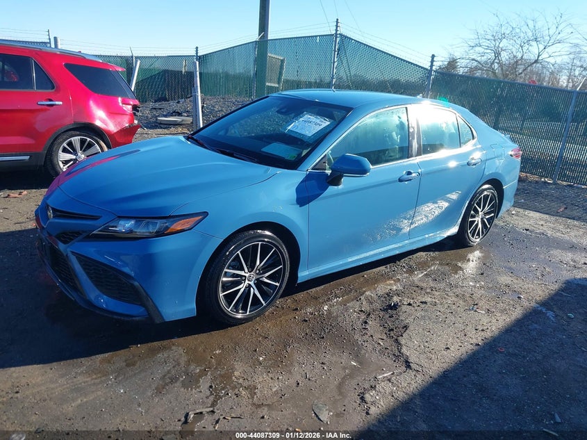 2023 Toyota Camry Se