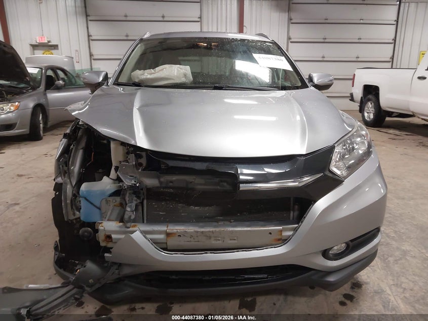 VIN 3CZRU6H7XJM707700 2018 HONDA HR-V EX-L