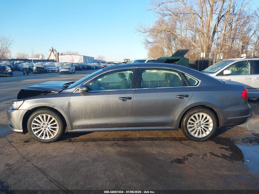 2016 Volkswagen Passat 1.8T Se VIN: 1VWBS7A3XGC038121 Lot: 44087404