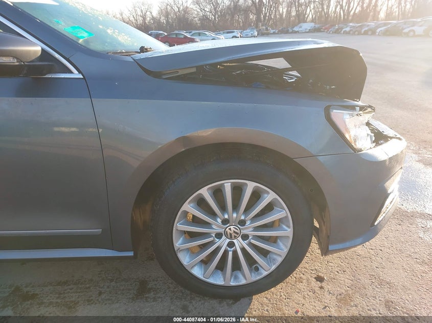 2016 Volkswagen Passat 1.8T Se VIN: 1VWBS7A3XGC038121 Lot: 44087404