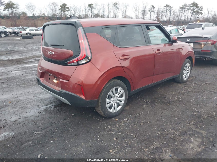 2023 Kia Soul Lx