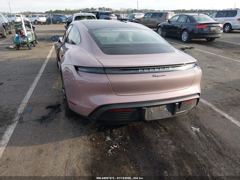 2025 Porsche Taycan 4