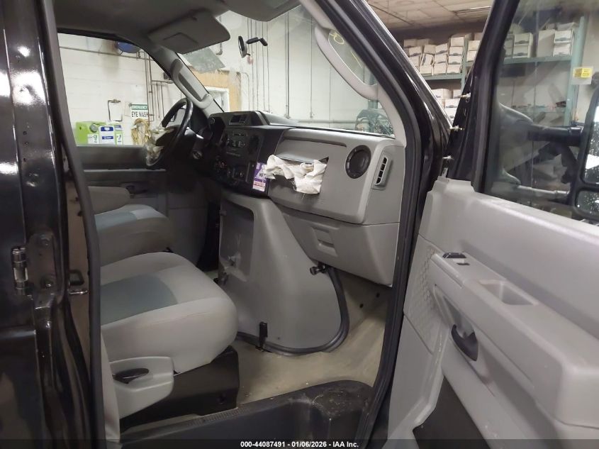 2014 Ford E-350 Super Duty Xlt