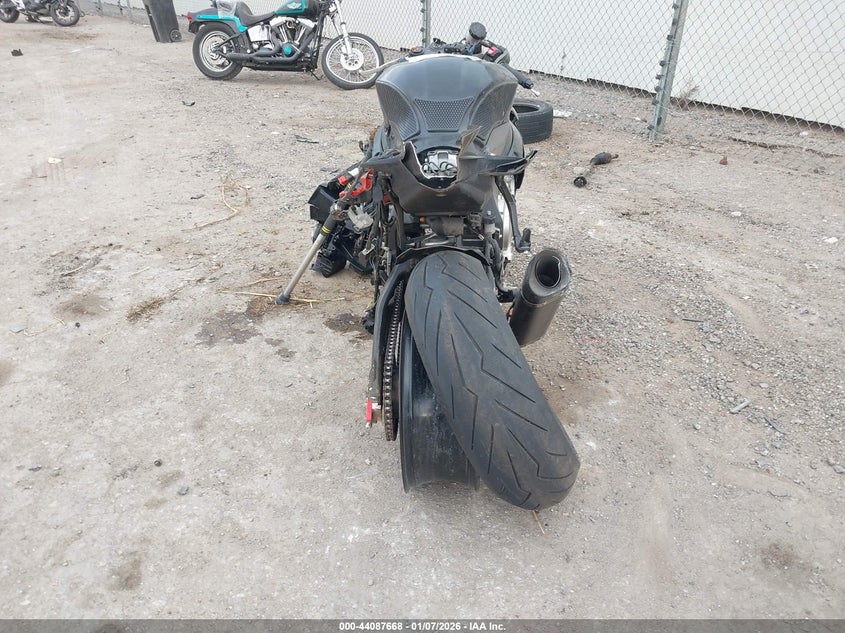 2015 Yamaha Yzfr1 C VIN: JYARN39Y6FA000747 Lot: 44087668