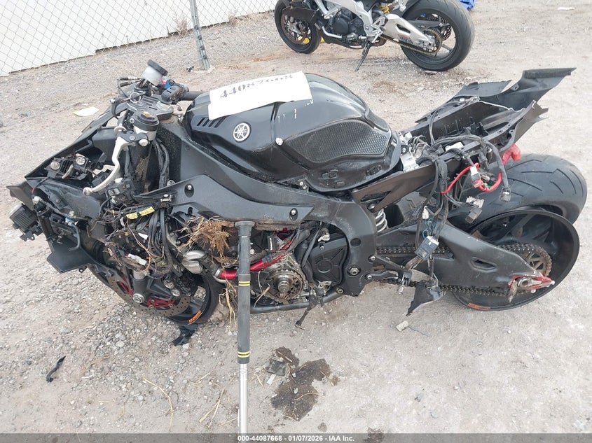 2015 Yamaha Yzfr1 C VIN: JYARN39Y6FA000747 Lot: 44087668