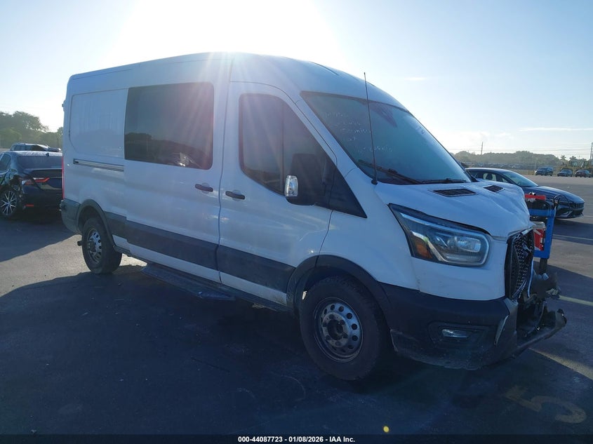 2023 Ford Transit-250 Crew Van