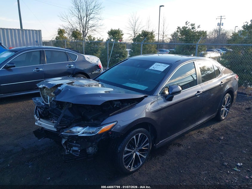 2022 Toyota Camry Le Hybrid