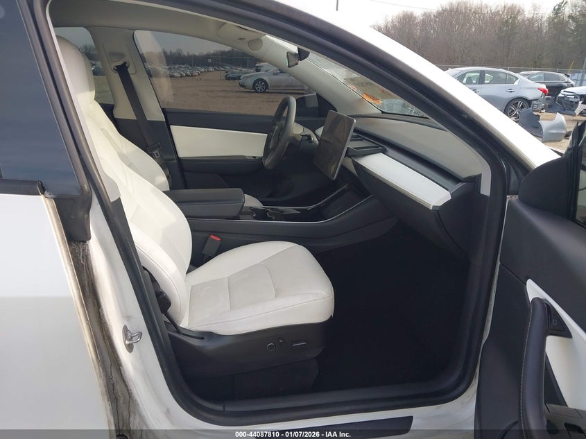 2021 Tesla Model Y Standard Range Rear-Wheel Drive